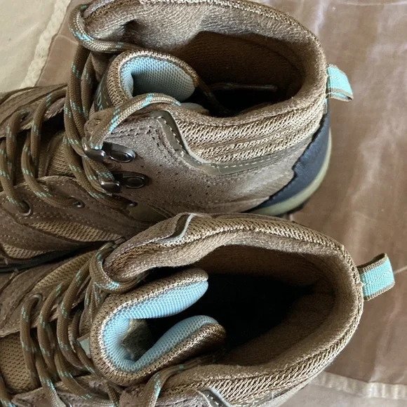 Denali Hiking Boots - Picture 5 of 6